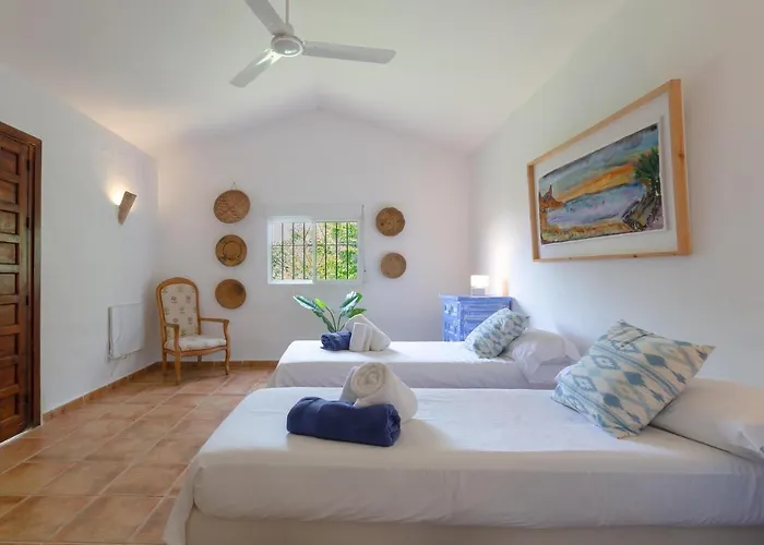 Semesterbostad Almijan Alegria *