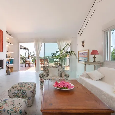 度假居 Almijan Alegria 埃斯特波纳