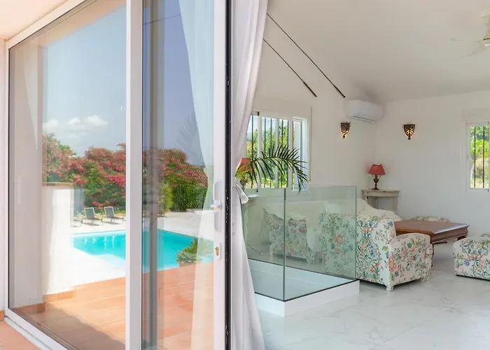 Almijan Alegria * 埃斯特波纳