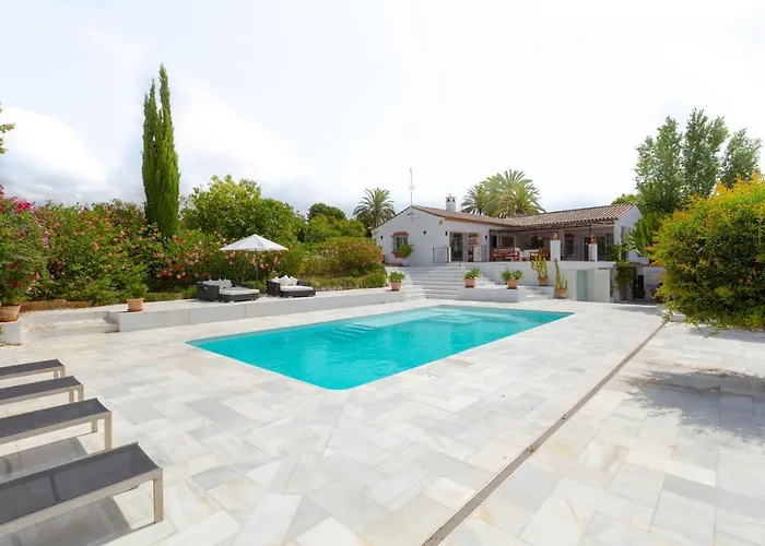 Almijan Alegria * 埃斯特波纳