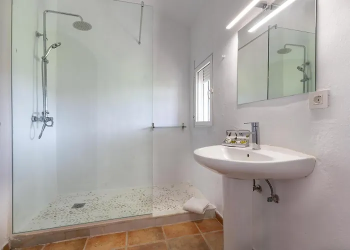 Almijan Alegria 埃斯特波纳